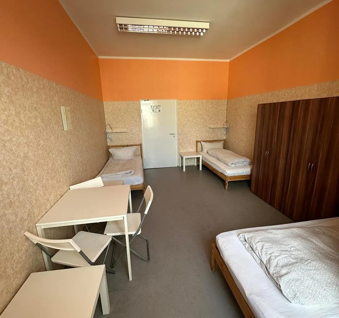 Low Budget Downtown Hostel Rooms & Apartments Gkp 2 Múnich Alemania