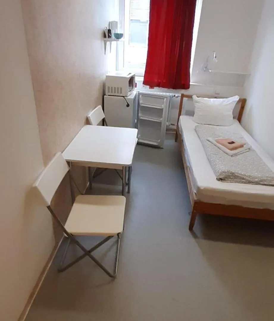 Low Budget Downtown Hostel Rooms & Apartments Gkp 2 Monaco di Baviera