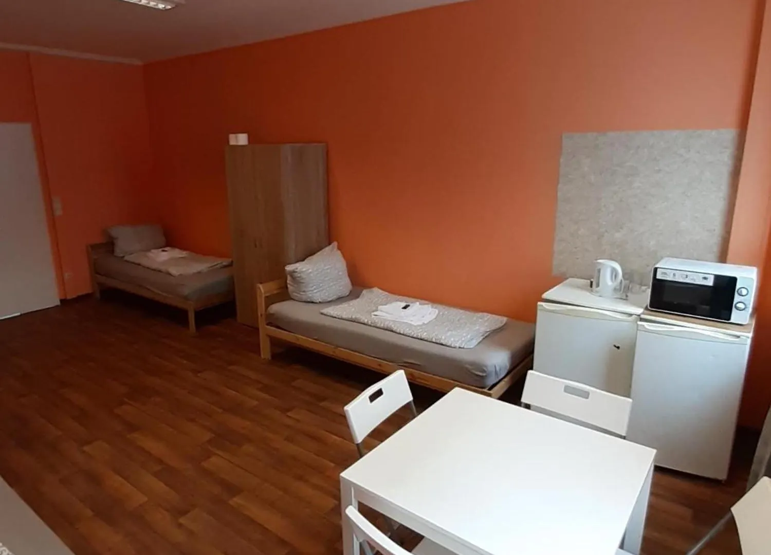 Low Budget Downtown Hostel Rooms & Apartments Gkp 2 Monaco di Baviera Hotel