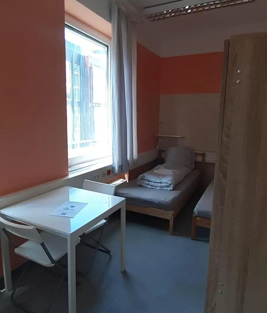 Low Budget Downtown Hostel Rooms & Apartments Gkp 2 Munich 0*,