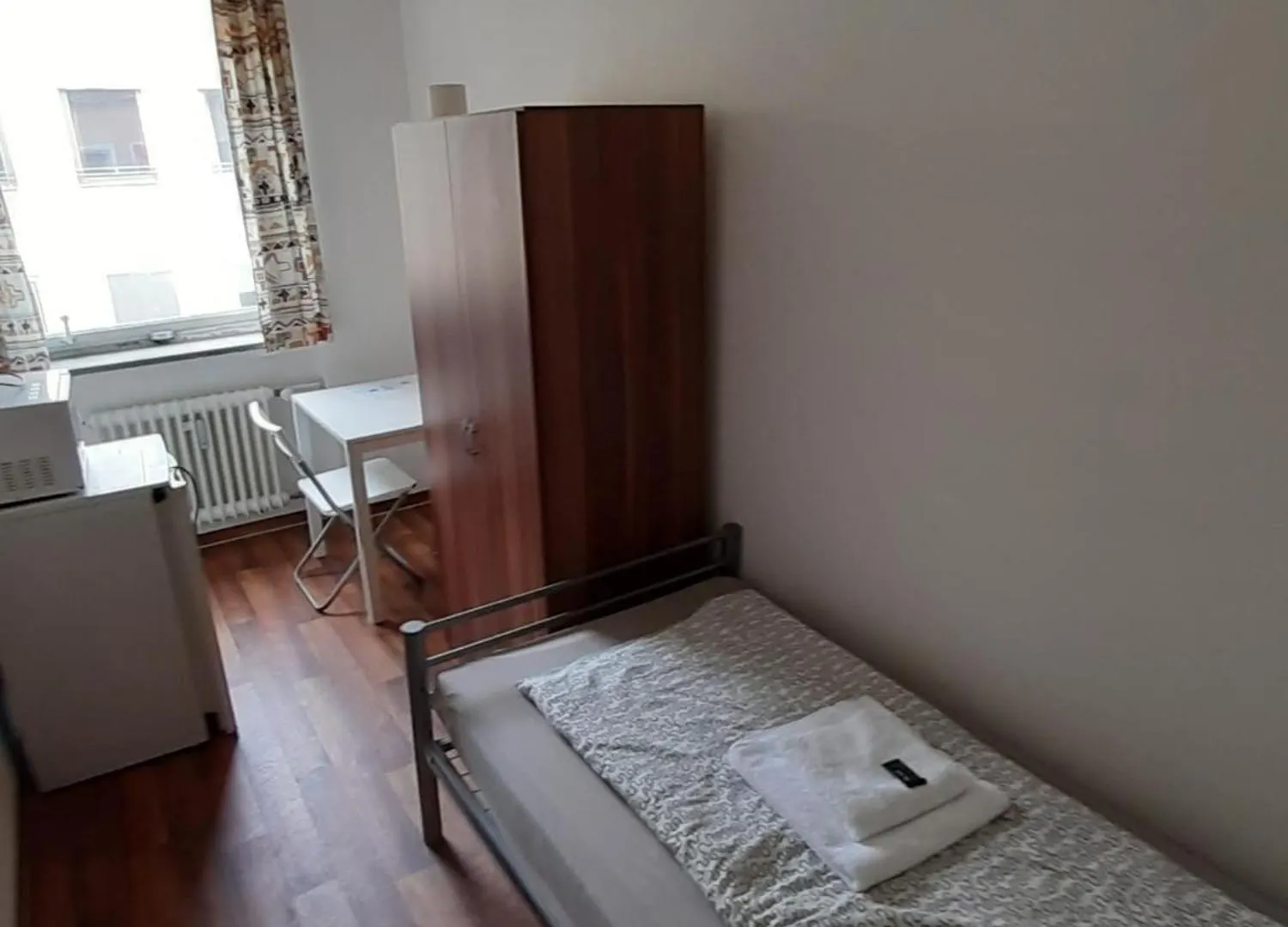 Low Budget Downtown Hostel Rooms & Apartments Gkp 2 Munich Hotel